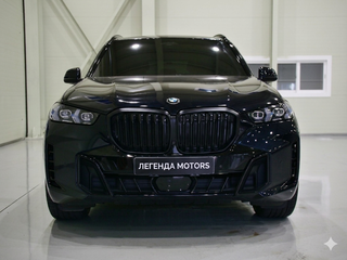 2025 BMW X5 40i IV (G05/G18) Рестайлинг, чёрный, 12950000 рублей, вид 3