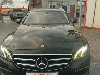 2018 Mercedes-Benz E-Класс 220 d V (W213, S213, C238), чёрный, 2350000 рублей, вид 2