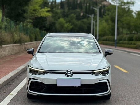 2022 Volkswagen Golf VIII, белый, 2000002 рублей, вид 1
