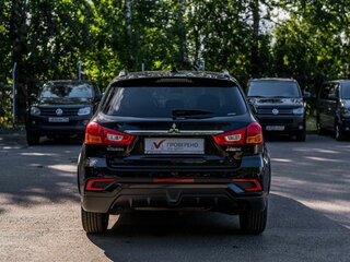 2019 Mitsubishi ASX I Рестайлинг 2, чёрный, 1680000 рублей, вид 4