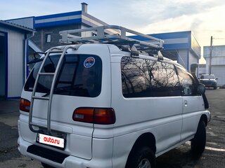 1996 Mitsubishi Delica IV, белый, 1050000 рублей, вид 5