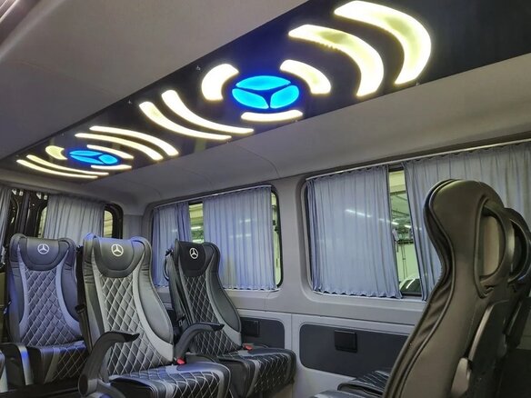2018 Mercedes-Benz Sprinter, чёрный, 5200000 рублей - вид 13