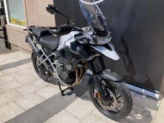 2025 Triumph Tiger 1200, серебристый, 2340000 рублей, вид 5