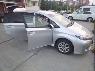 2009 Toyota Wish II, серый, 990000 рублей, вид 4