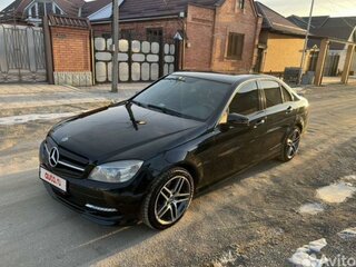 2011 Mercedes-Benz C-Класс 180 BlueEFFICIENCY III (W204), чёрный, 950000 рублей, вид 1