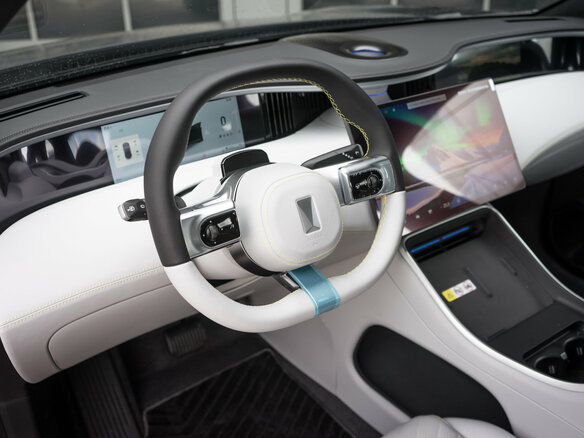 2026 Avatr 11 116 kWh I, серый - вид 13