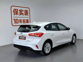 2019 Ford Focus IV, белый, 1242000 рублей, вид 4
