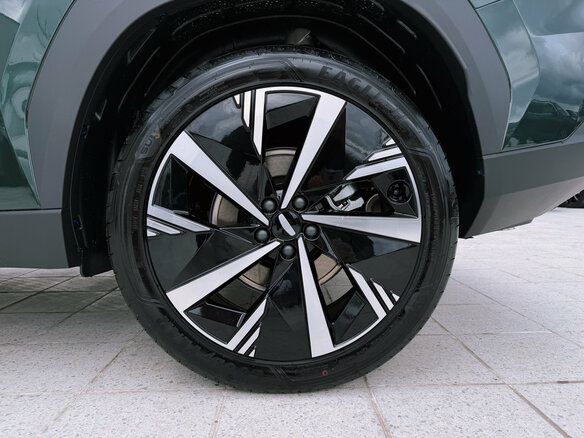 2026 Geely Atlas II, зелёный - вид 36
