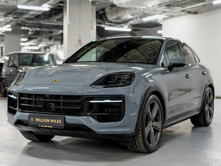 2026 Porsche Cayenne GTS Coupé III Рестайлинг, серый, 21990000 рублей, вид 4