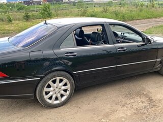 2003 Mercedes-Benz S-Класс 500 IV (W220) Рестайлинг, чёрный, 1000000 рублей, вид 3