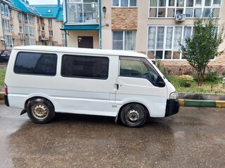 2002 Mazda Bongo IV, белый, 522000 рублей, вид 4