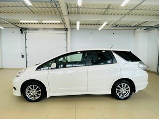 2011 Honda Fit Shuttle I, белый, 1499999 рублей, вид 3