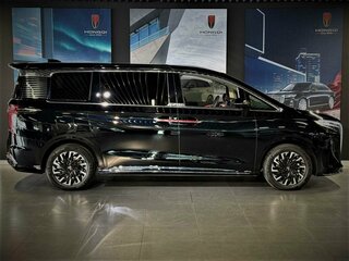 2025 Hongqi HQ9, чёрный, 7350000 рублей, вид 4