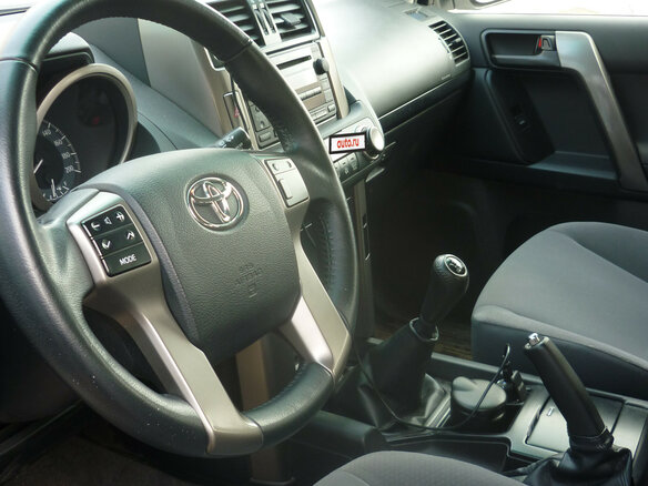 2012 Toyota Land Cruiser Prado 150 Series, белый - вид 6