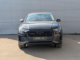 2021 Audi Q8 45 TDI I (4M), чёрный, 7390000 рублей, вид 2