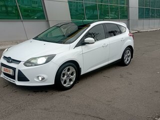 2013 Ford Focus III, белый, 1100000 рублей, вид 5
