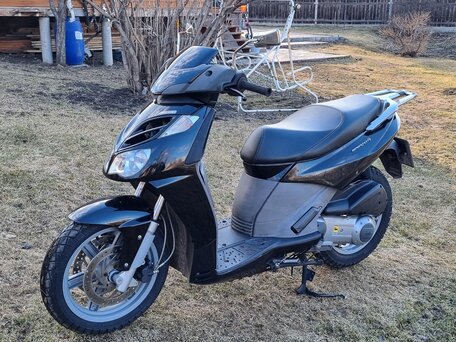 2009 Aprilia SportCity 250, чёрный, 225000 рублей, вид 1