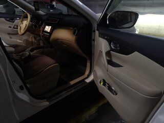 2016 Nissan X-Trail III, белый, 2200000 рублей, вид 4
