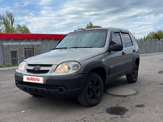 2013 Chevrolet Niva I Рестайлинг, серый, 390000 рублей, вид 1