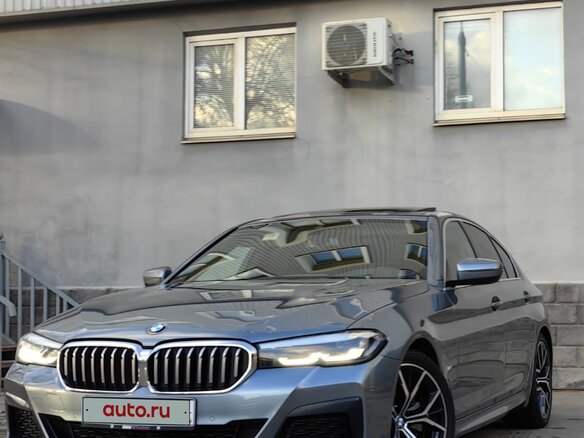 2020 BMW 5 серии 520d VII (G30/G31/G38) Рестайлинг, серый, 4400000 рублей - вид 7