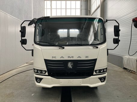 2026 КамАЗ 43089 Компас-9, белый, 4865000 рублей, вид 2