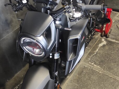 2022 KTM 1290 Super Duke R, чёрный, 4500000 рублей, вид 1
