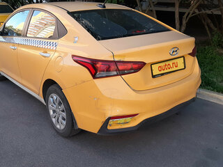 2017 Hyundai Solaris II, жёлтый, 1099000 рублей, вид 5