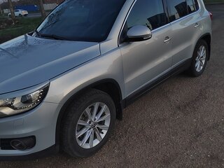 2011 Volkswagen Tiguan I Рестайлинг, серебристый, 1640000 рублей, вид 5