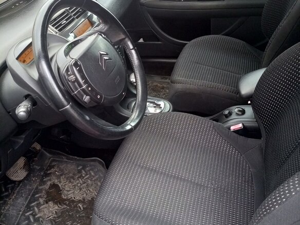 2007 Citroen C4 I, красный, 300000 рублей - вид 6
