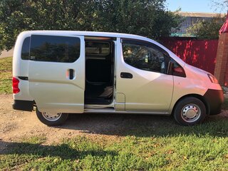 2014 Nissan NV200, серебристый, 1300000 рублей, вид 2