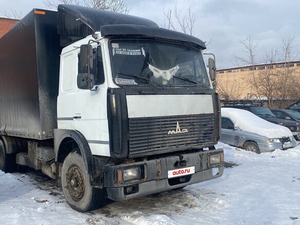 2004 МАЗ 5743, белый, 500000 рублей - вид 2