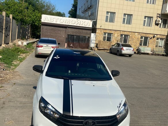 2019 Lada (ВАЗ) Vesta I, белый, 920000 рублей