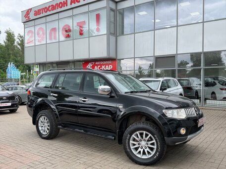 Mitsubishi Pajero Sport II