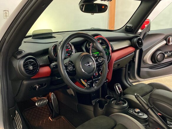 2019 Mini Cabrio JCW John Cooper Works III Рестайлинг, серый, 2100000 рублей - вид 6