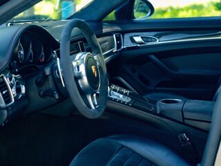 2015 Porsche Panamera GTS I Рестайлинг, чёрный, 3850000 рублей, вид 3