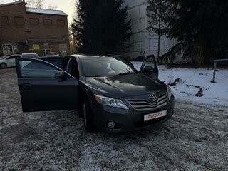 2011 Toyota Camry VI (XV40) Рестайлинг, серый, 1085000 рублей, вид 1
