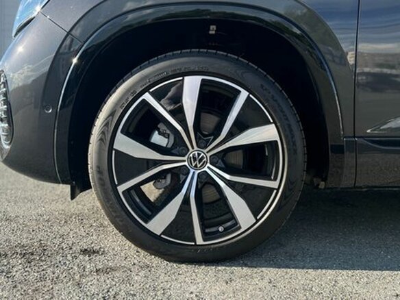 2024 Volkswagen Tayron I Рестайлинг, чёрный, 5100000 рублей - вид 31