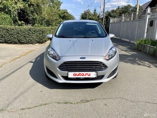 2018 Ford Fiesta Mk6 Рестайлинг, серебристый, 985000 рублей, вид 4