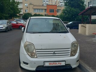 2000 Mitsubishi Dingo I, белый, 250000 рублей, вид 1