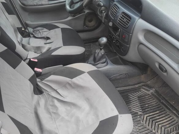 2000 Renault Megane I Рестайлинг, бежевый, 230000 рублей - вид 11