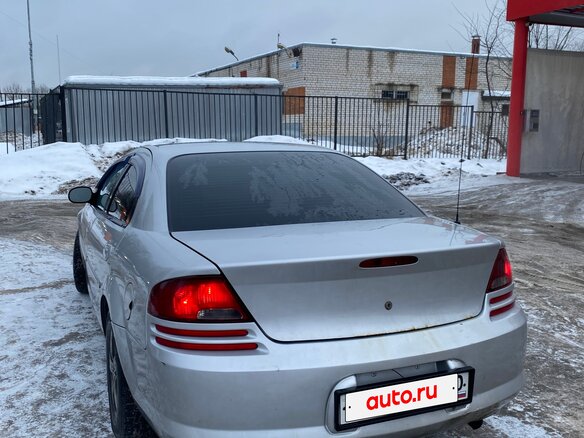2001 Dodge Stratus II, серебристый, 285000 рублей - вид 9