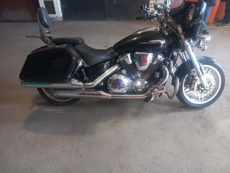2004 Honda VTX 1800, чёрный, 800000 рублей, вид 3