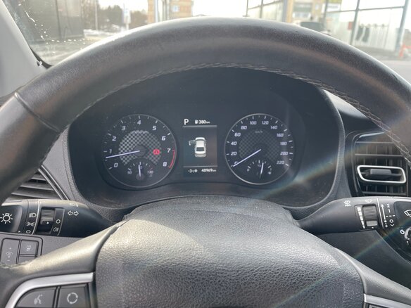 2020 Hyundai Solaris II, серый, 1700000 рублей - вид 8