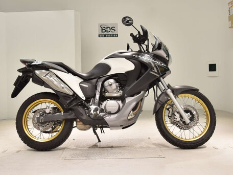 2013 Honda XL700V Transalp, белый, 650000 рублей, вид 1
