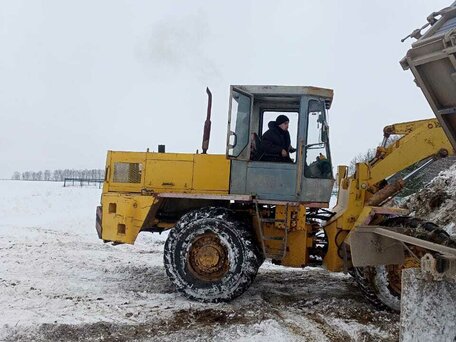 2004 Амкодор 2243, жёлтый, 830000 рублей, вид 1