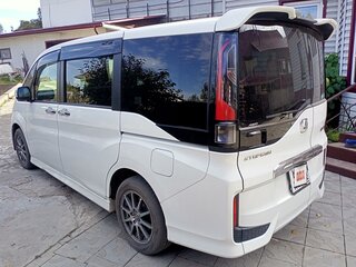 2015 Honda Stepwgn V, белый, 2000000 рублей, вид 5