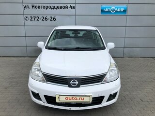 2010 Nissan Tiida I Рестайлинг, белый, 850000 рублей, вид 2