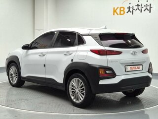 2023 Hyundai Kona I Рестайлинг, белый, 1299000 рублей, вид 2