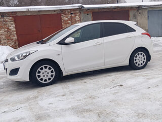2014 Hyundai i30 II, белый, 1030000 рублей, вид 4