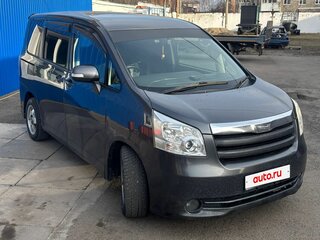 2007 Toyota Noah II (R70), серый, 1225000 рублей, вид 2